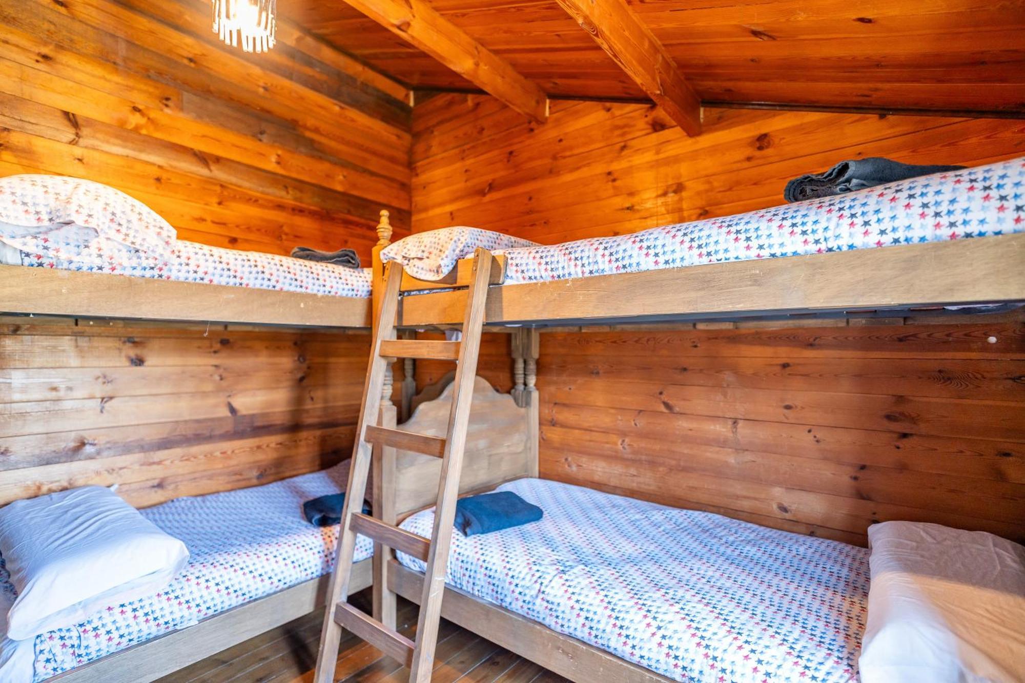 Гостевой дом Complejo Rural El Mirador Малага Экстерьер фото