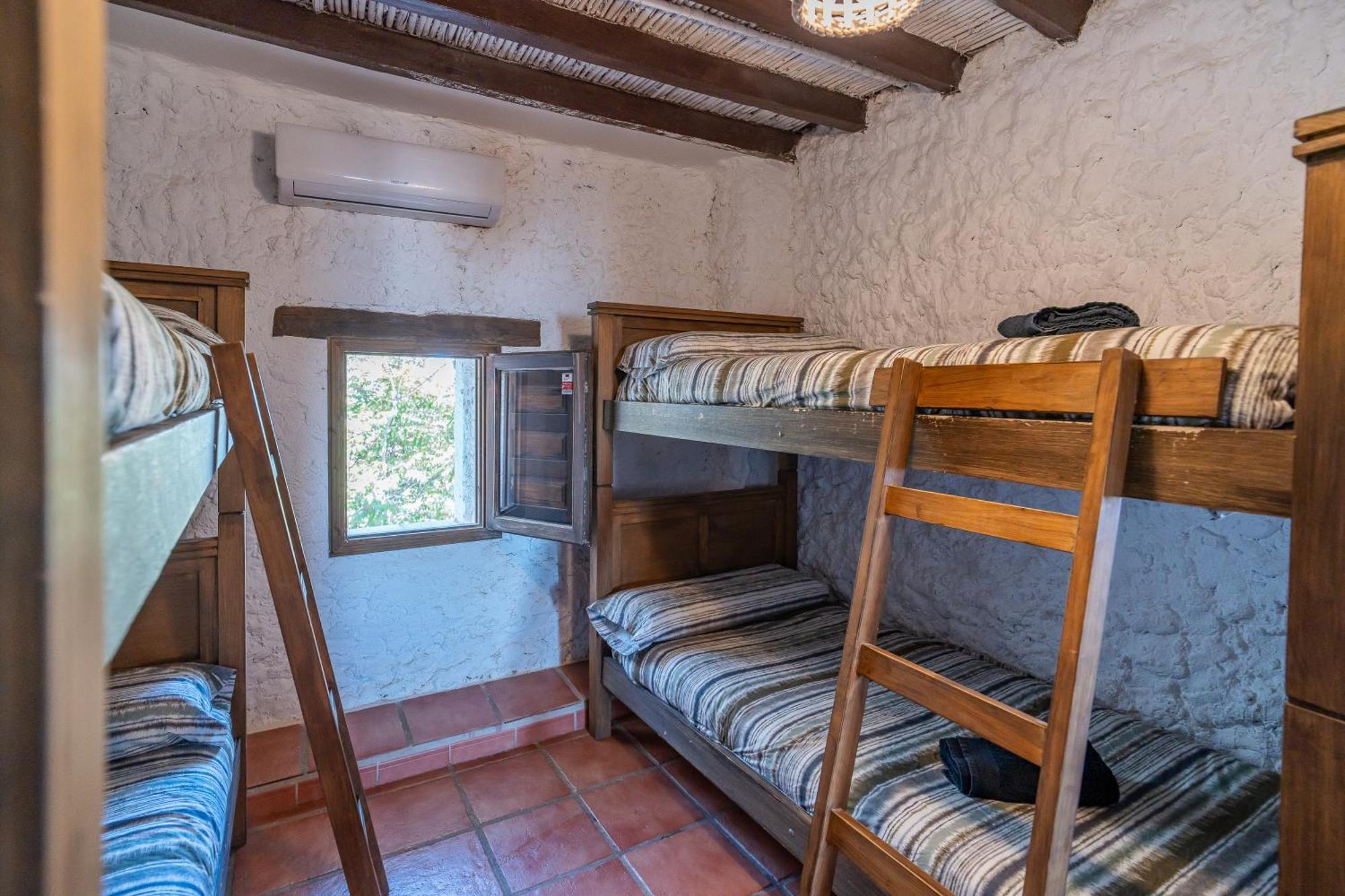 Гостевой дом Complejo Rural El Mirador Малага Экстерьер фото
