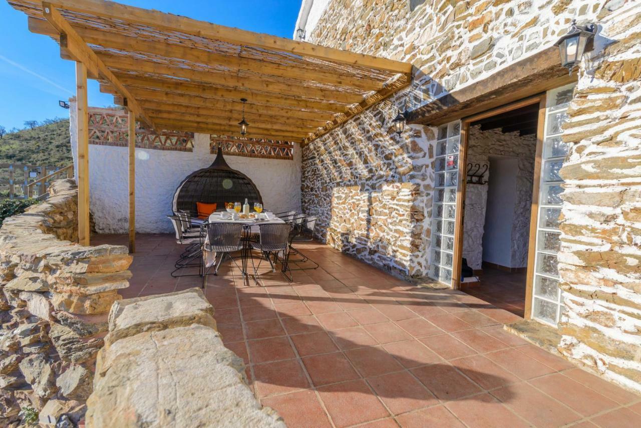 Гостевой дом Complejo Rural El Mirador Малага Экстерьер фото